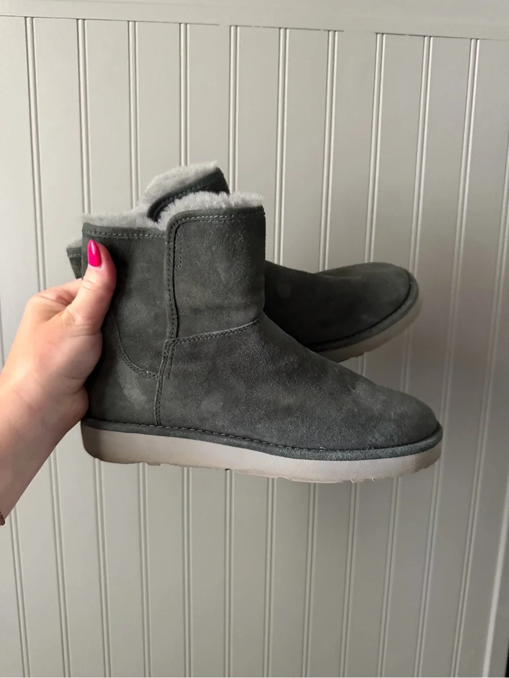 UGG Women's Gray Suede Shearling Lined Ankle Boots